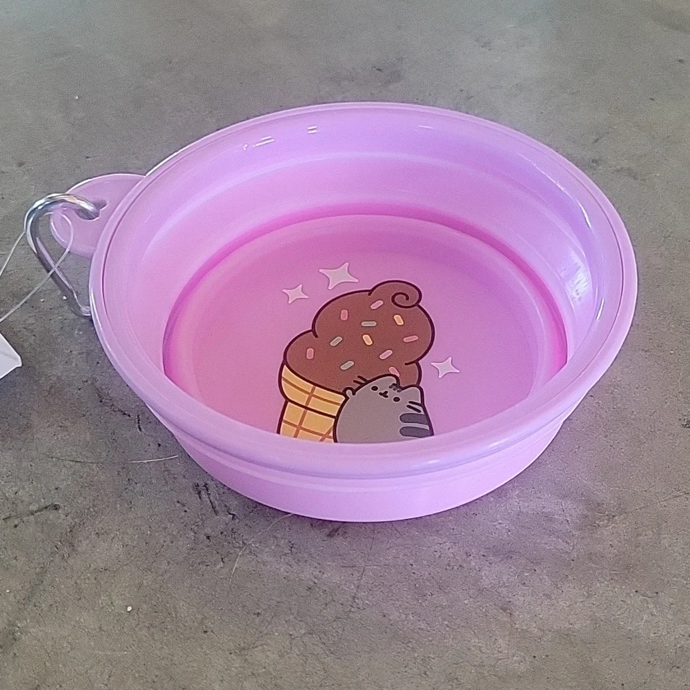 Pusheen Collapsible Travel Bowl - Picture 4 of 6